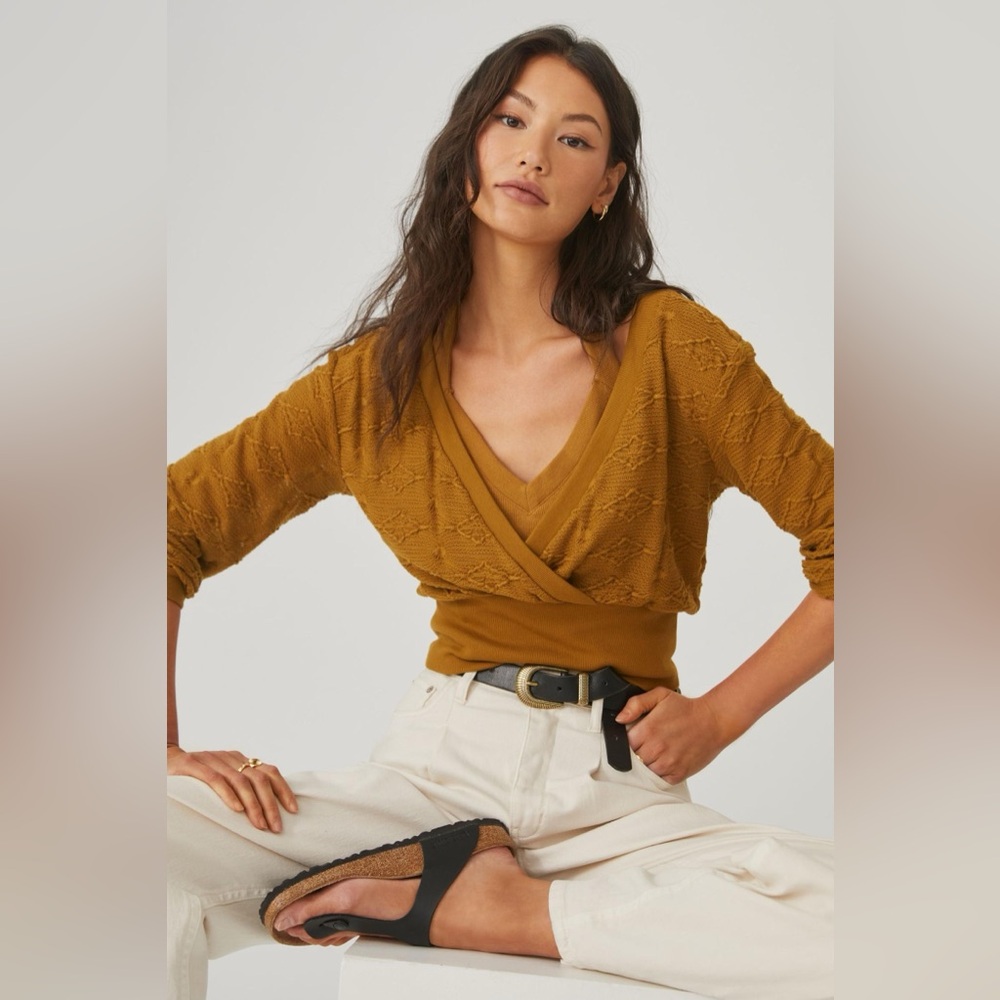 BNWT — Anthropologie Knit Sweater Set — Size SM